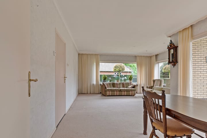 Foto 13 van Moersluisstraat 4