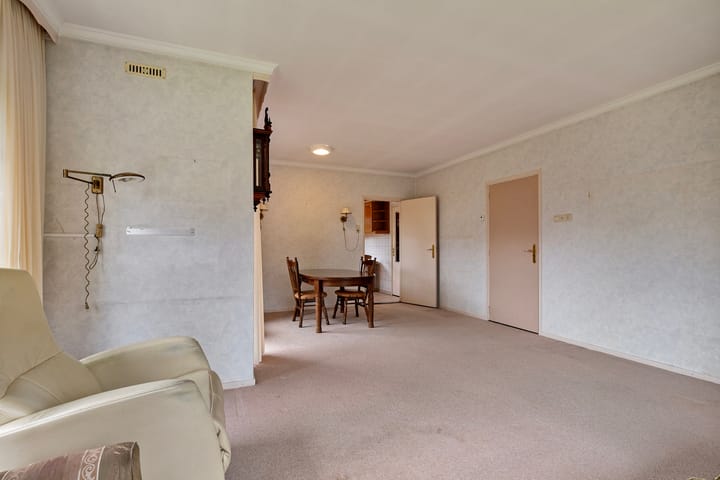 Foto 15 van Moersluisstraat 4