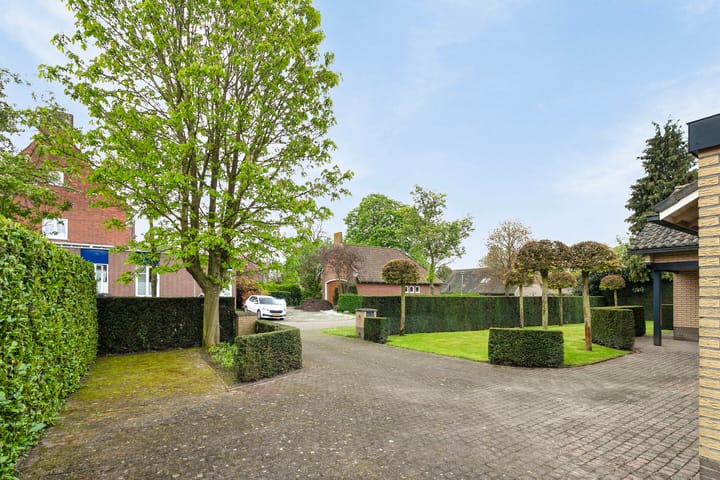 Foto 32 van Moersluisstraat 4