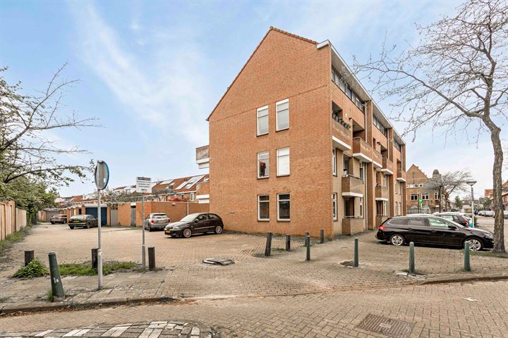 View photo 24 of Lodewijk Napoleonplein 24