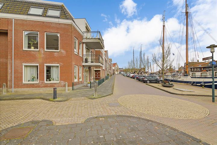 View photo 42 of Zuiderhaven 58