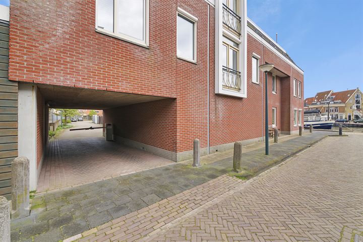 View photo 45 of Zuiderhaven 58