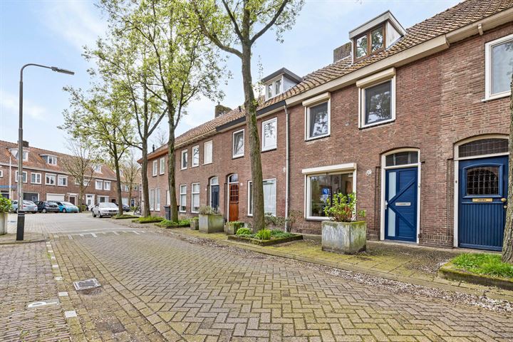 Bekijk foto 26 van Valkenierstraat 67