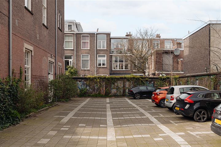 Bekijk foto 50 van Kepplerstraat 299