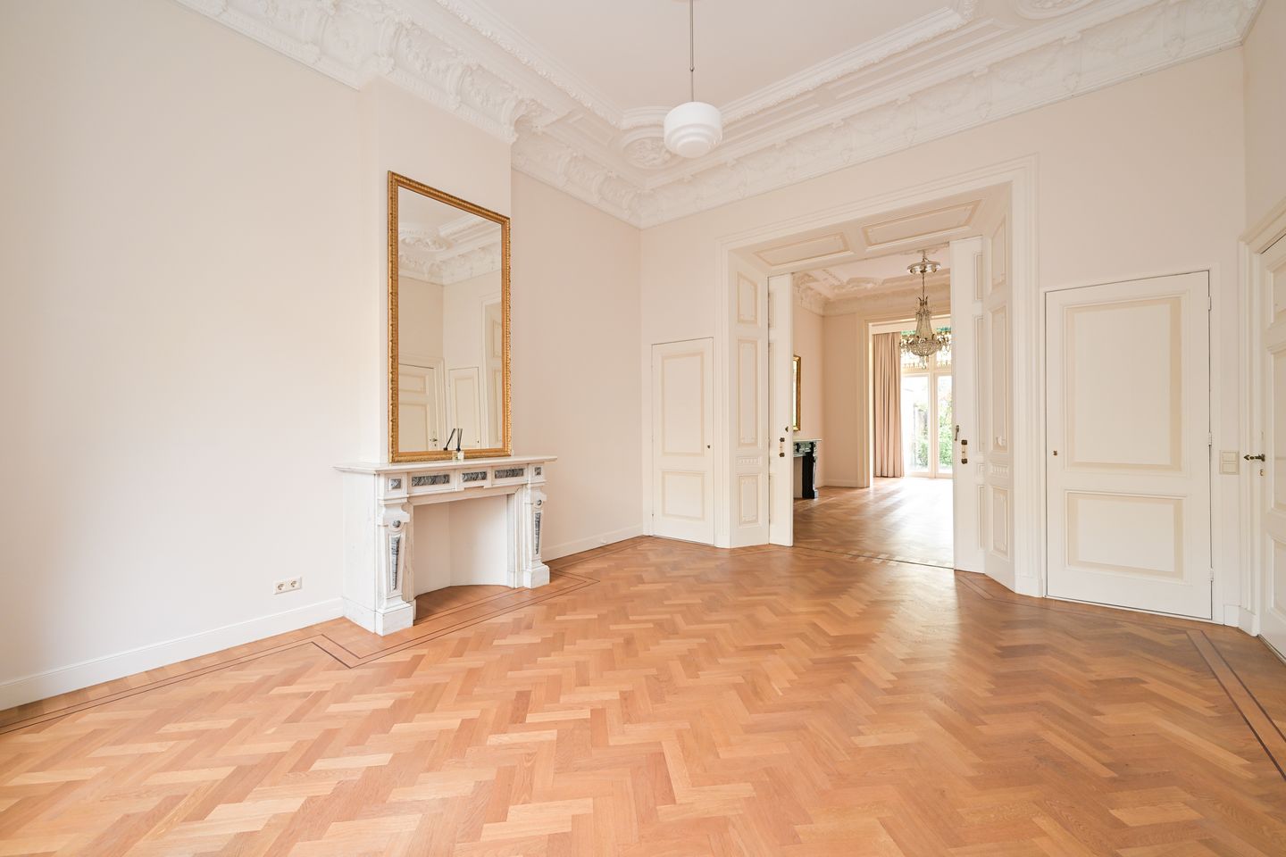 Foto 5 van Surinamestraat 30