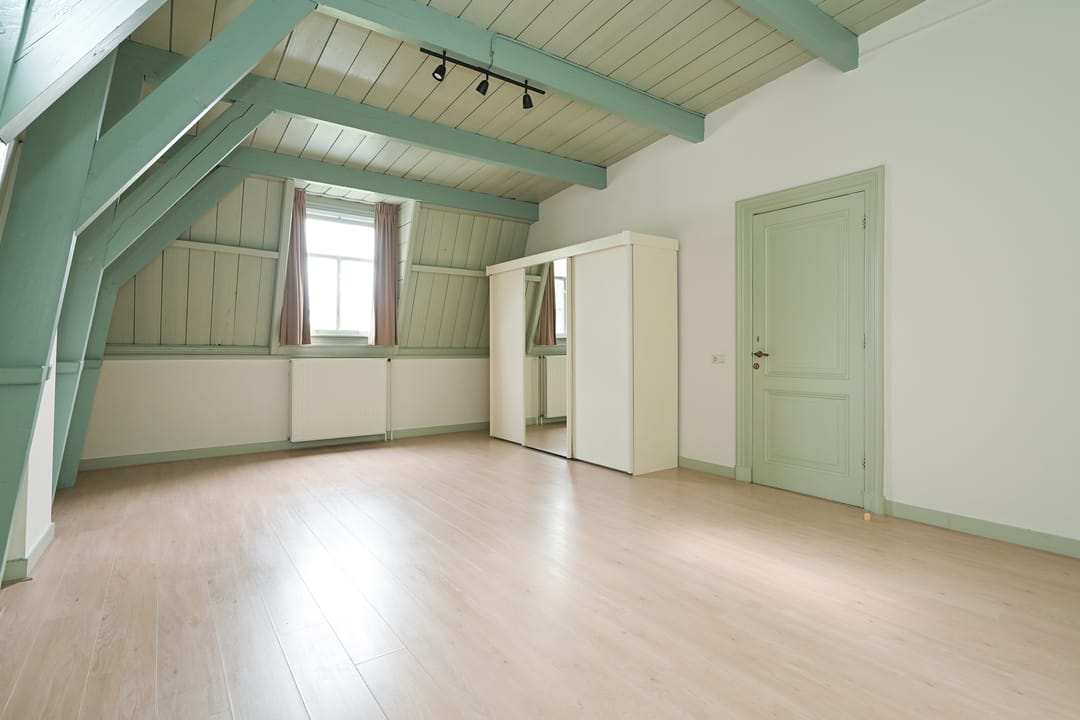 Foto 23 van Surinamestraat 30