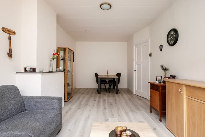 Foto 9 van Den Helderstraat 86