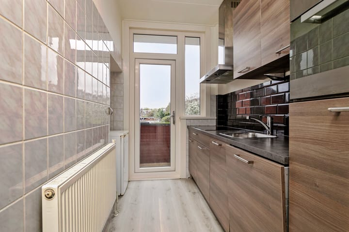 Foto 12 van Den Helderstraat 86