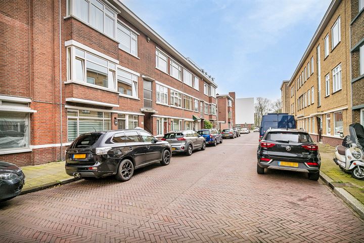 Bekijk foto 19 van Den Helderstraat 86