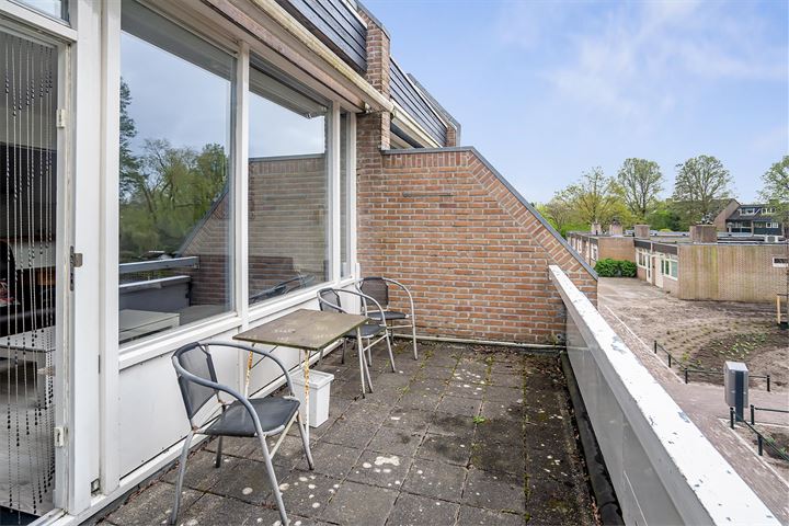 Bekijk foto 18 van Winkelwaard 222