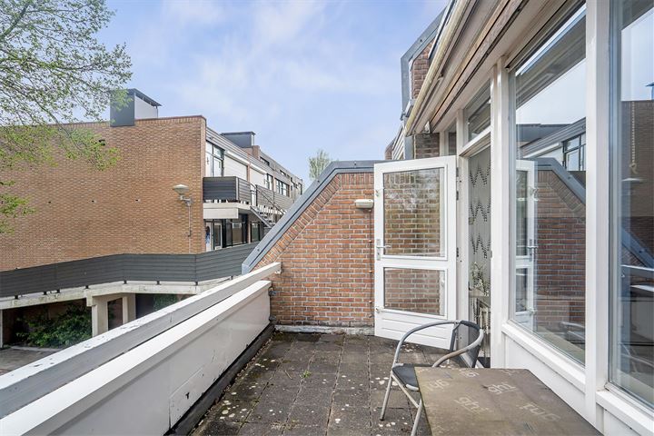 Bekijk foto 19 van Winkelwaard 222