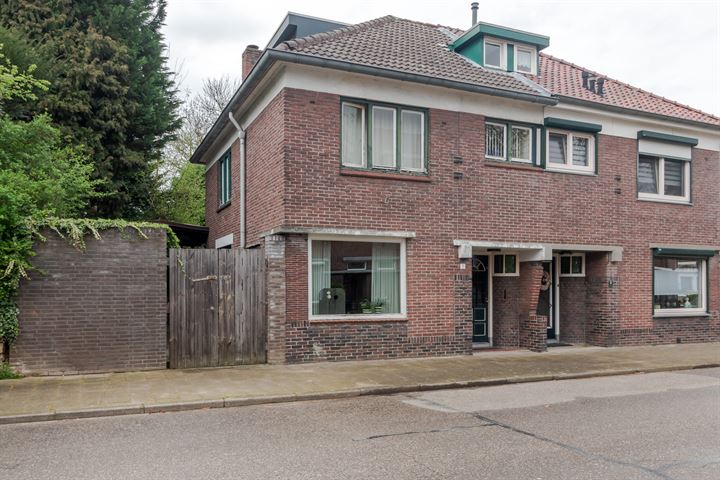 Bekijk foto 3 van Mirbachstraat 3