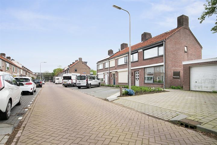 Bekijk foto 34 van Augustinusstraat 34