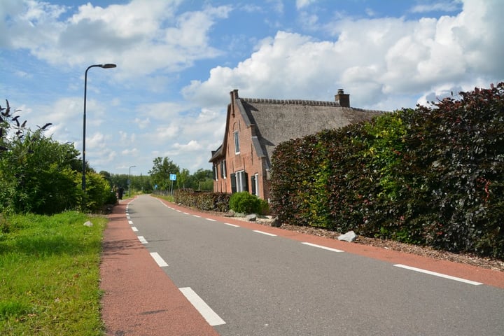 Bekijk foto 2 van Eilandseweg 16-A