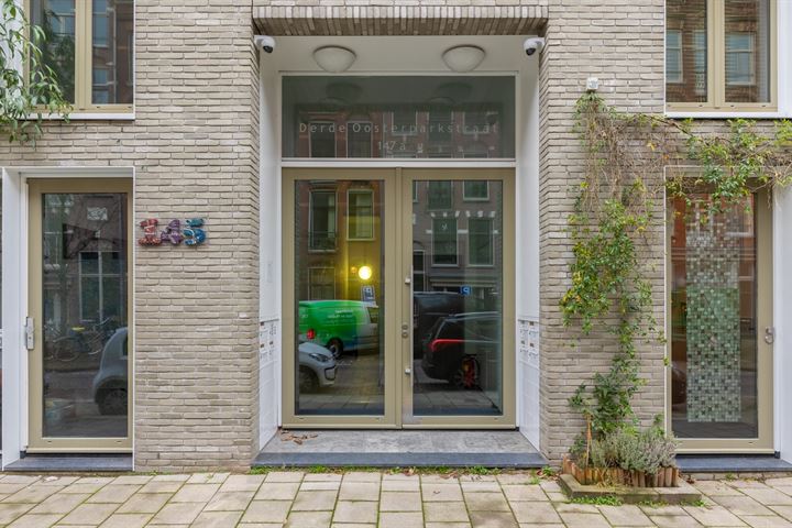 Bekijk foto 27 van Derde Oosterparkstraat 147-E