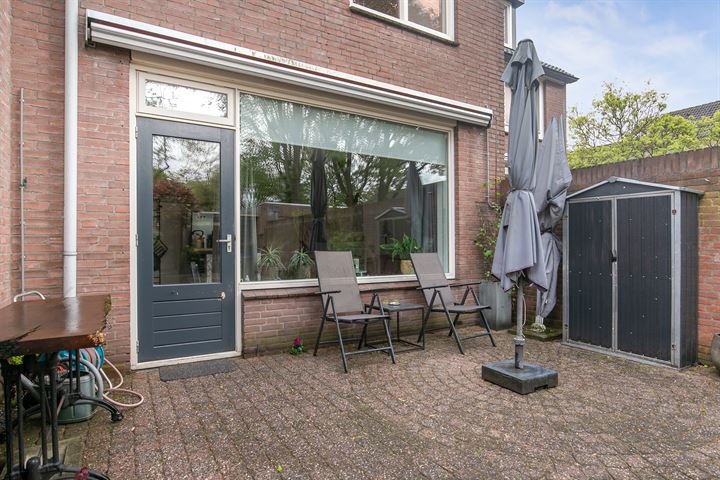 Bekijk foto 32 van Paganinihof 9