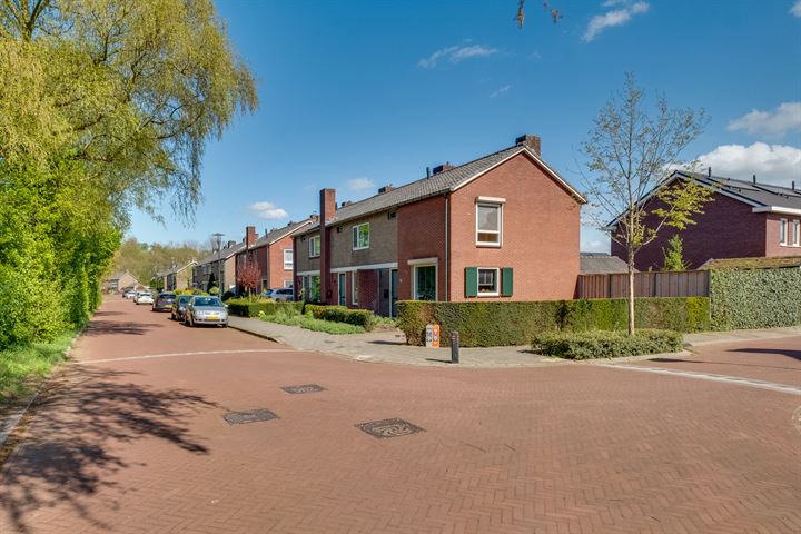 View photo 28 of Berkellaan 35