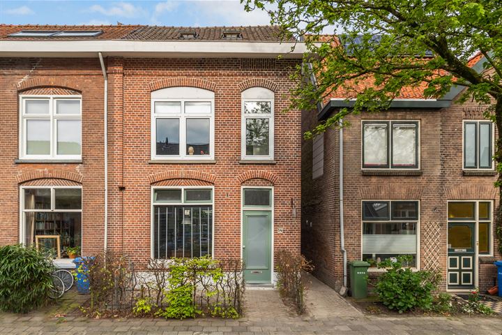 Bekijk foto 1 van Paulus Borstraat 14