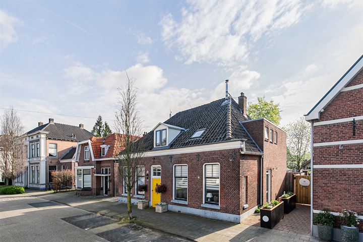 Bekijk foto 47 van Spoorstraat 41