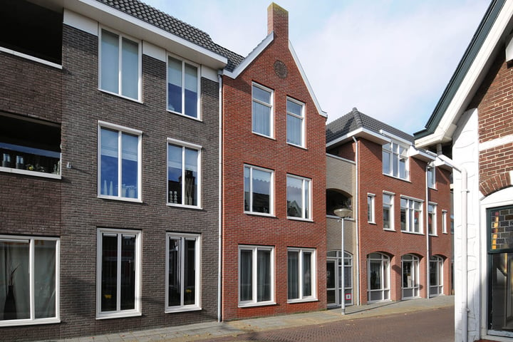 View photo of Molenstraat 12