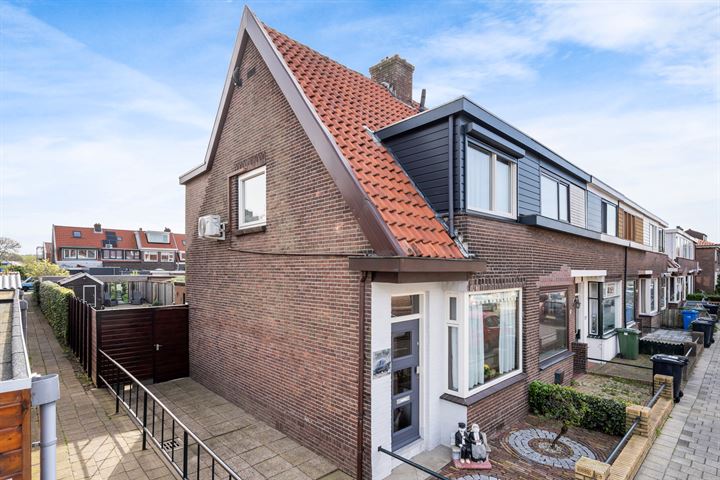 Bekijk foto 1 van Labrijnstraat 31