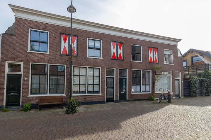 Bekijk foto 5 van van Strijenstraat 8