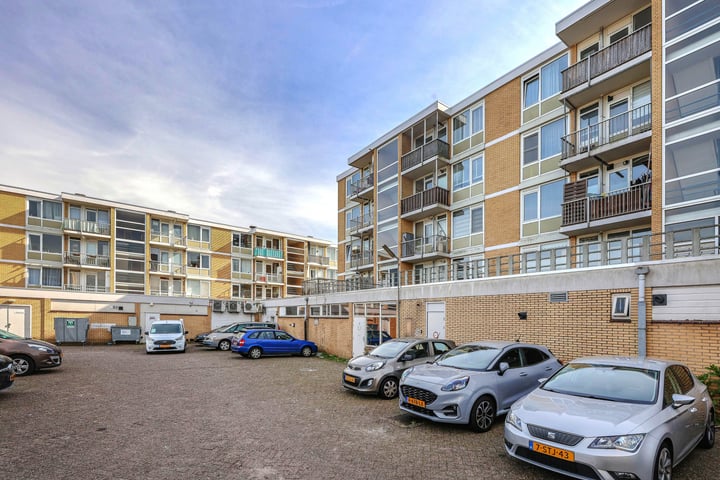 View photo 30 of Lorentzplein 21