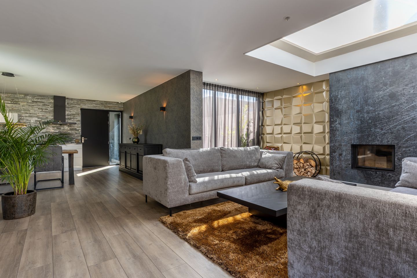 Photo 14 of Burgemeester Jansenstraat 19