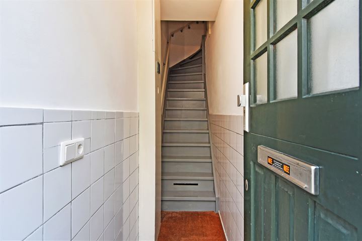 View photo 39 of Maststraat 69