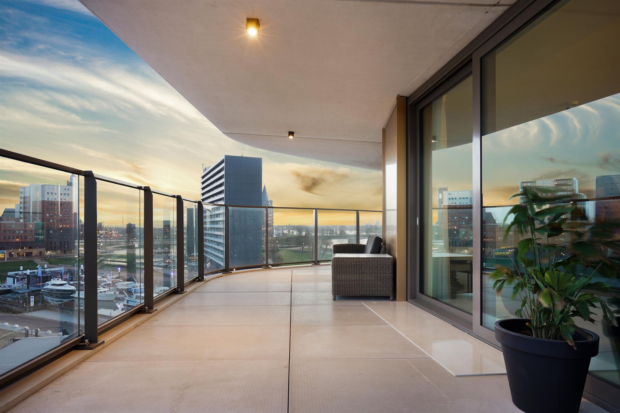 Foto 18 van Maashaven 722