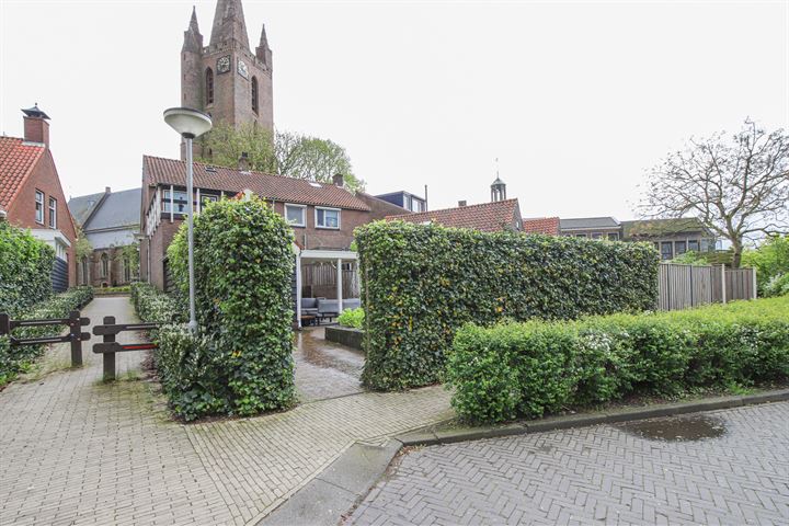 Bekijk foto 43 van Kerkplein 13