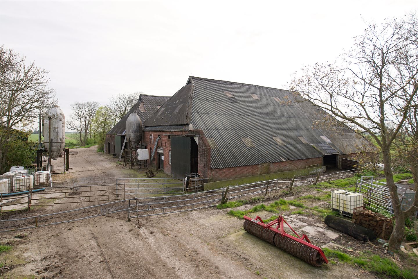 Bekijk foto 2 van Jacob Tilbusscherweg 10