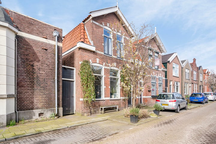 Bekijk foto 28 van Ooievaarstraat 64