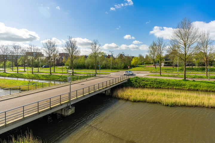 Bekijk foto 16 van Zilverschoonlaan 71