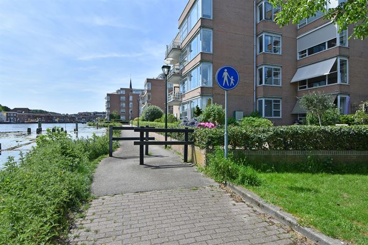 Bekijk foto 3 van Houtwerf 35