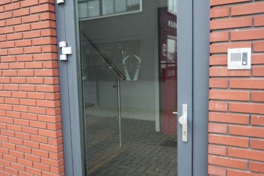 Bekijk foto 3 van Kamerlingh Onnesstraat 5