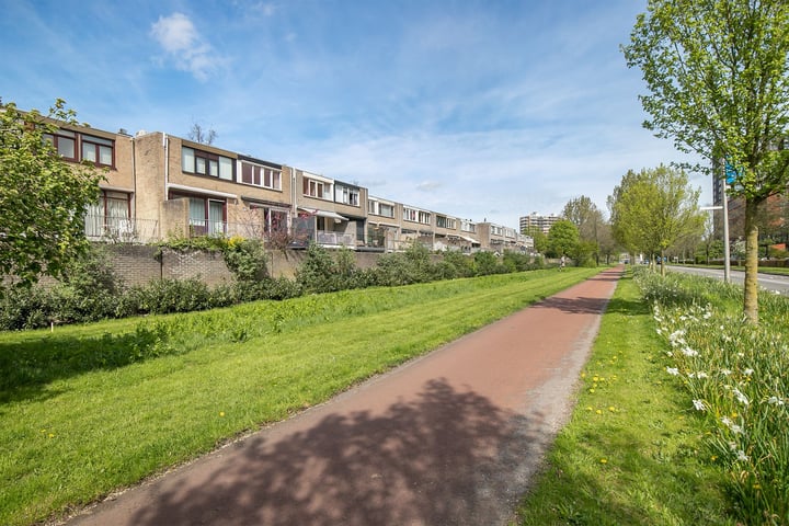 Bekijk foto 40 van Jasmijnstraat 63