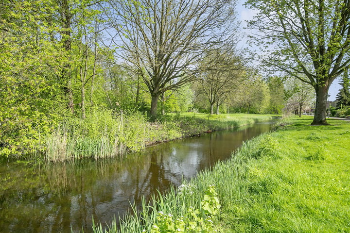 Bekijk foto 37 van Jasmijnstraat 63