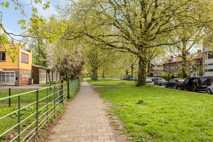 Bekijk foto 48 van Thorbeckestraat 108