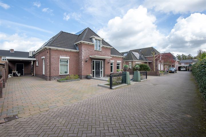 View photo 1 of Mauritsstraat 35