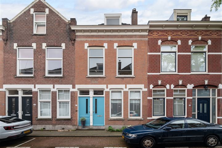 Bekijk foto 1 van Oostmaasstraat 27