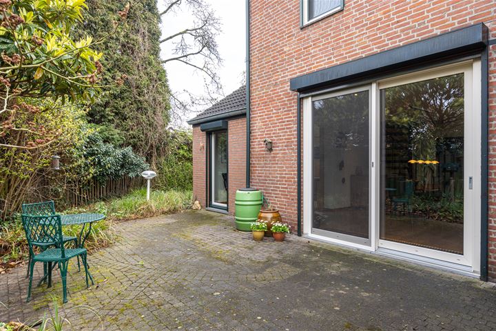 Bekijk foto 44 van Hugo de Grootstraat 9