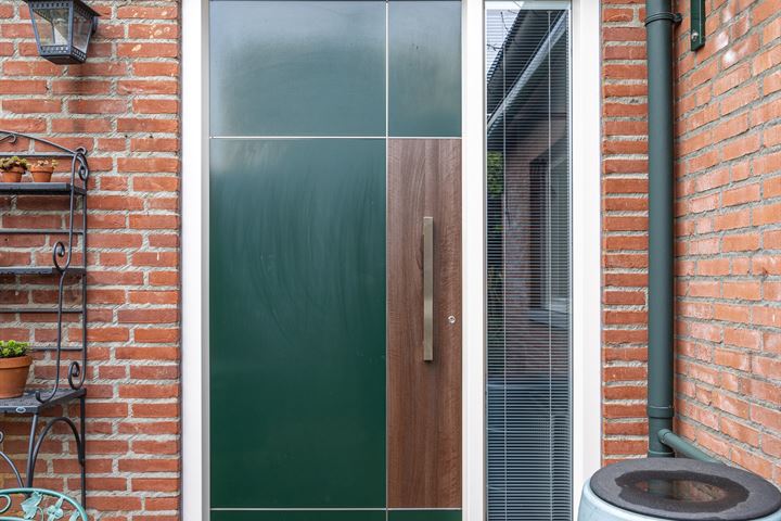 Bekijk foto 48 van Hugo de Grootstraat 9