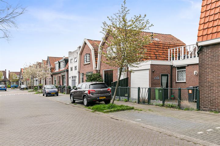 Bekijk foto 33 van Rozenstraat 32