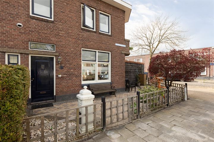 Bekijk foto 3 van de Bourbonstraat 26