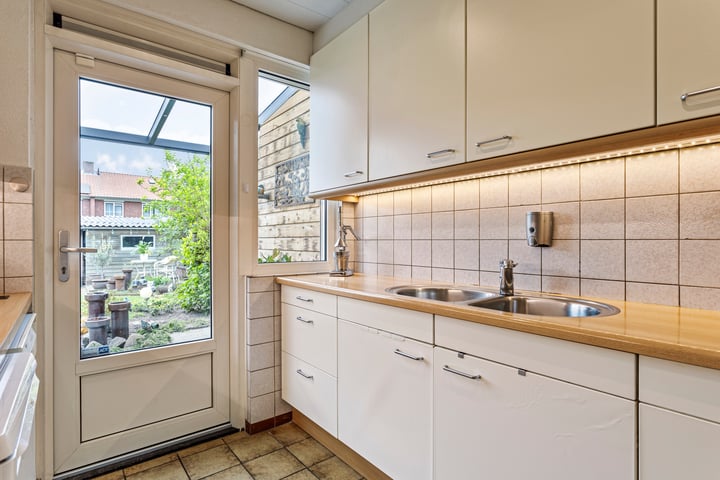 Bekijk foto 16 van Laagstraat 376