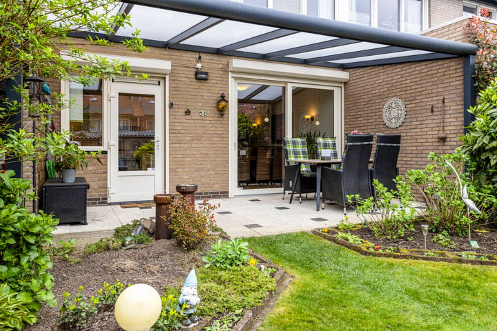 Bekijk foto 33 van Laagstraat 376