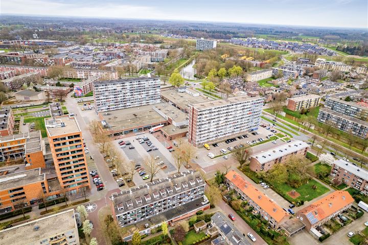 Bekijk foto 1 van Karel de Grotelaan 130