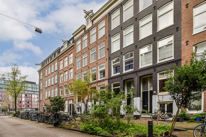 View photo 11 of Saenredamstraat 5-2