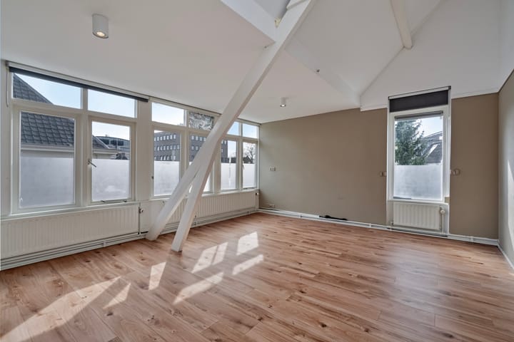 Foto 31 van Regentesselaan 7